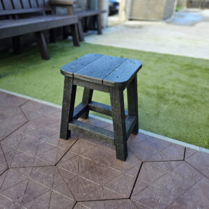 garden stool 04