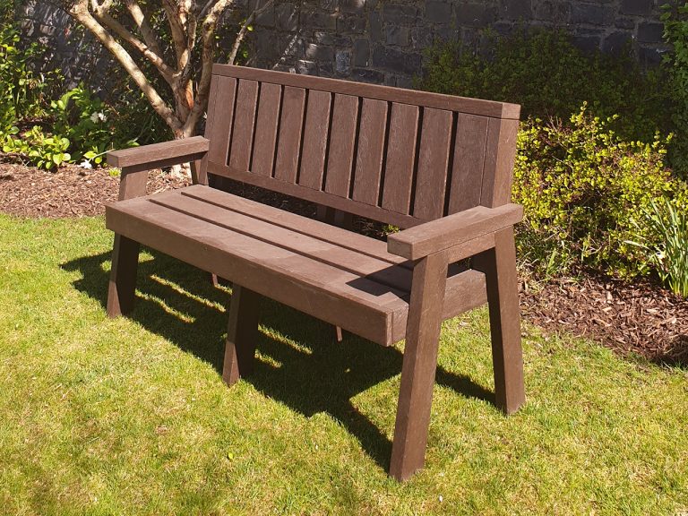 Maintenance Free Cappaneale Seat | Irish Recycled Products