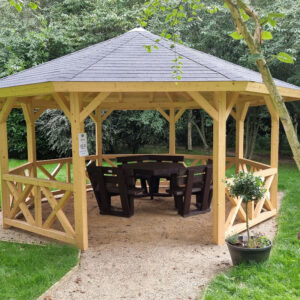 Picnic table Hex with backrest 04