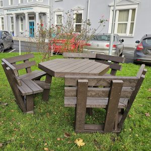 picnic table Hex with Backrest 001